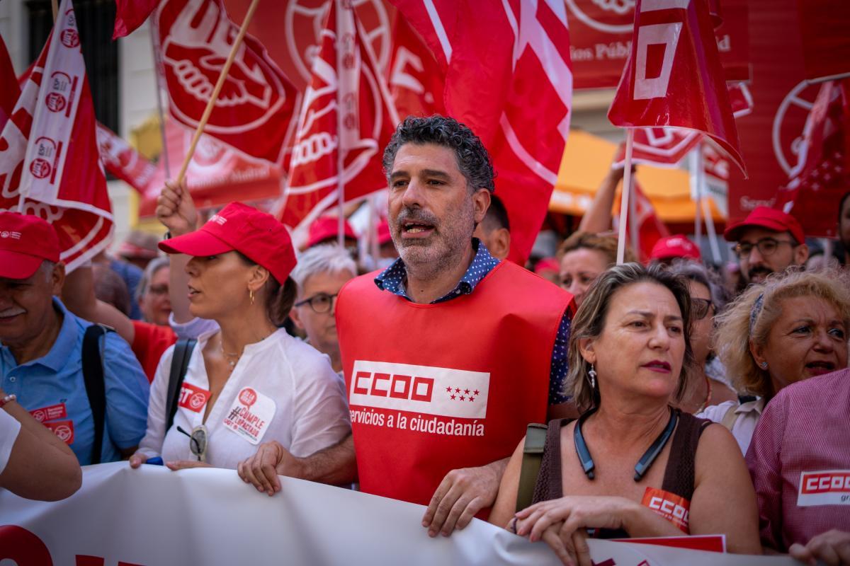 CCOO y UGT se concentran para exigir al Gobierno el cumplimiento ntegro de los acuerdos suscritos en la Funcin Pblica