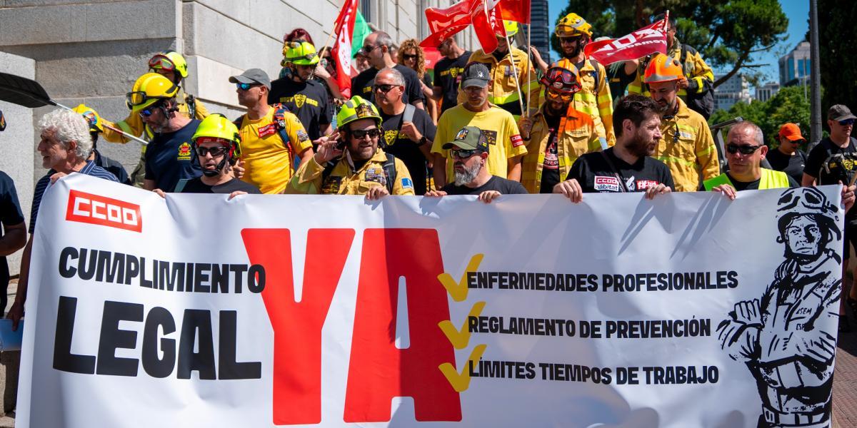 Manifestación de bomberos forestales
