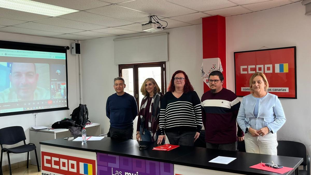 Equipo de Coordinación del Sector de Administración General del Estado junto con Pedro Costeras