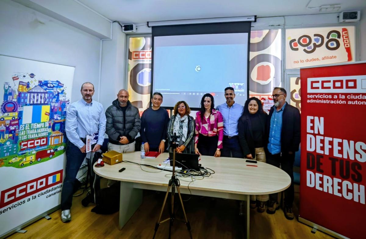 Nuevo equipo, coordinadora saliente y SG Sector Estatal y Canarias