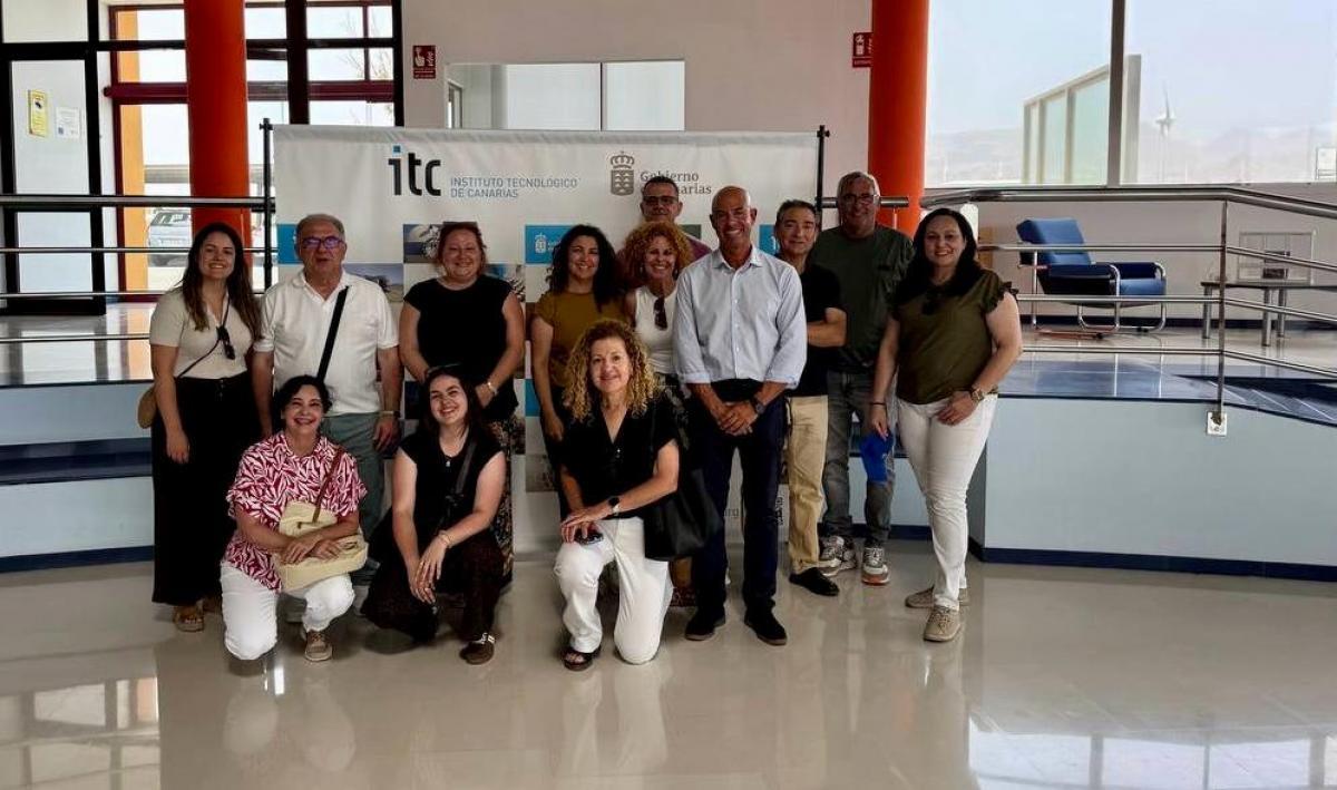 Participantes en la visita de CCOO Canarias a ITC en Canarias